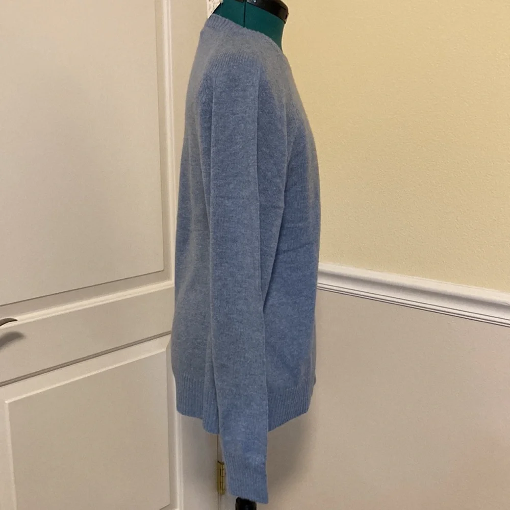 NWT J.CREW BLUE CREW NECK SWEATER